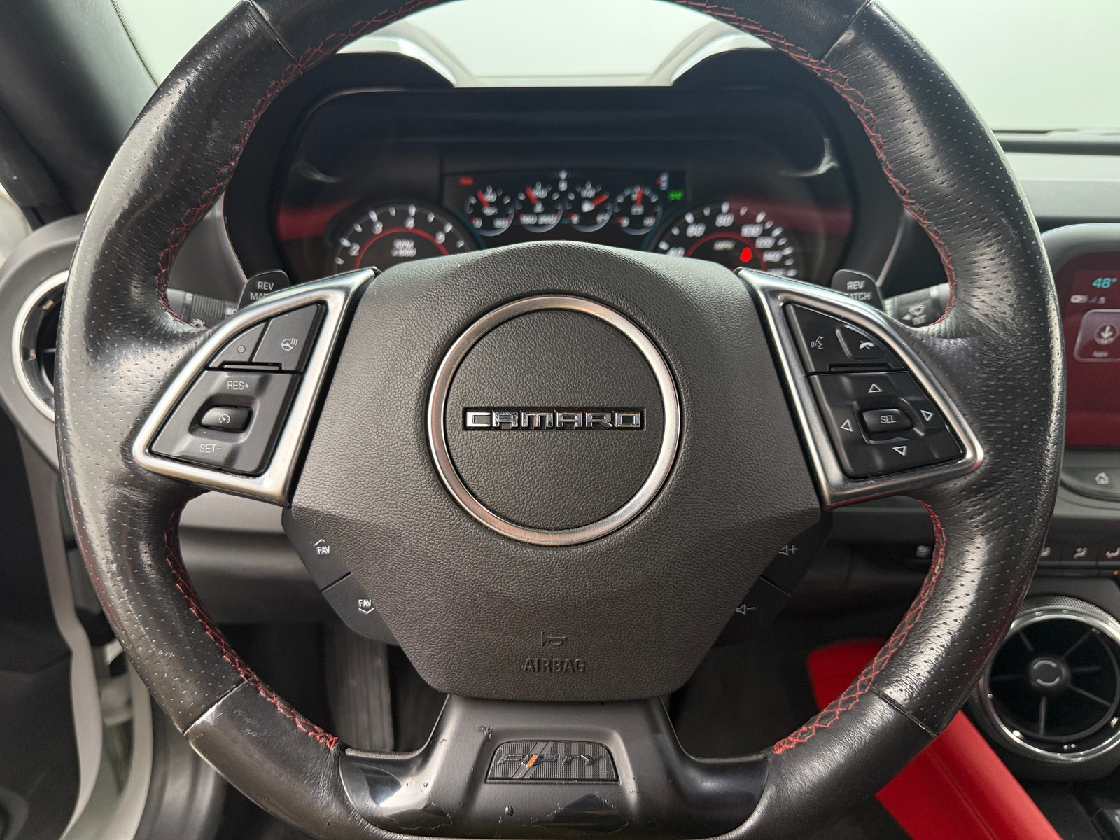 Thumbnail: 2017 Chevrolet Camaro - 4