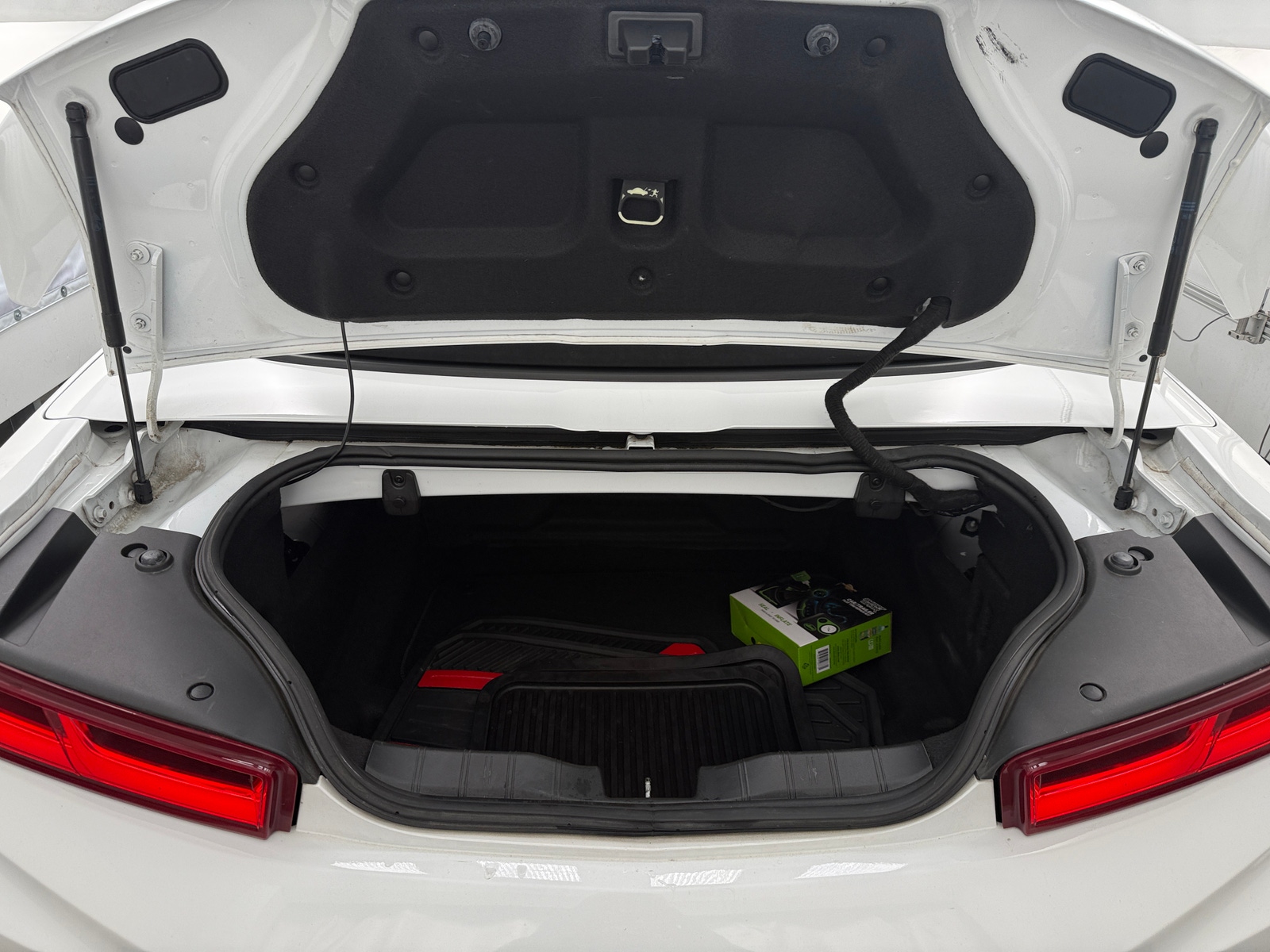 Thumbnail: 2017 Chevrolet Camaro - 6