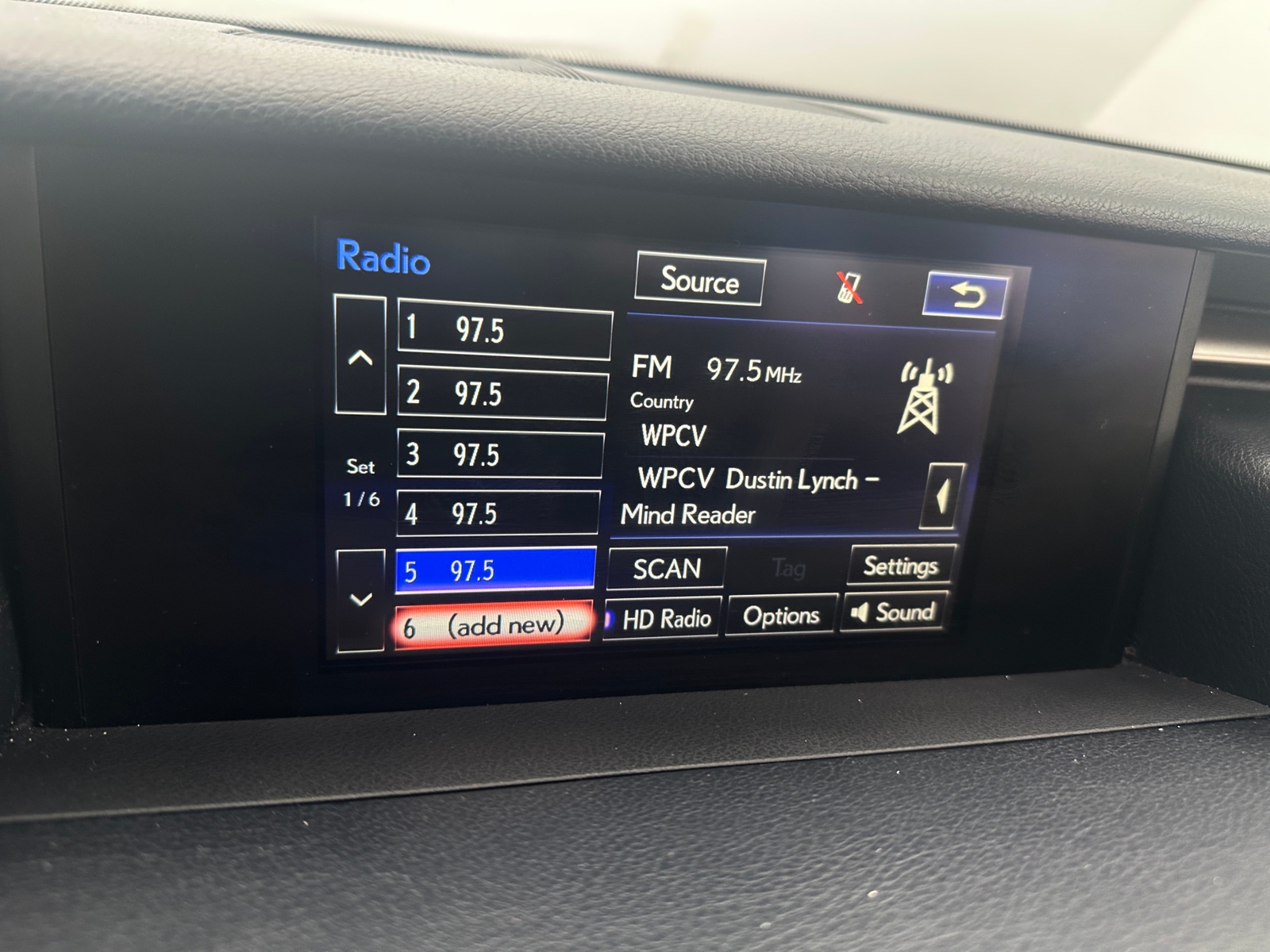 Thumbnail: 2015 Lexus IS - 3