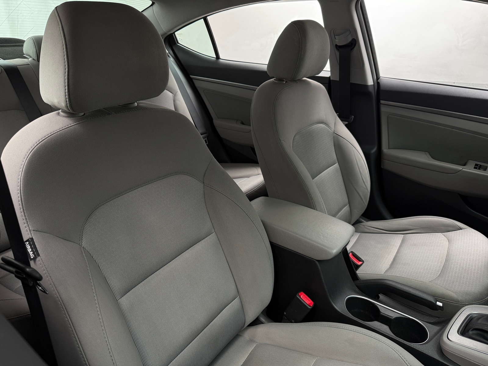 Thumbnail: 2017 Hyundai Elantra - 2