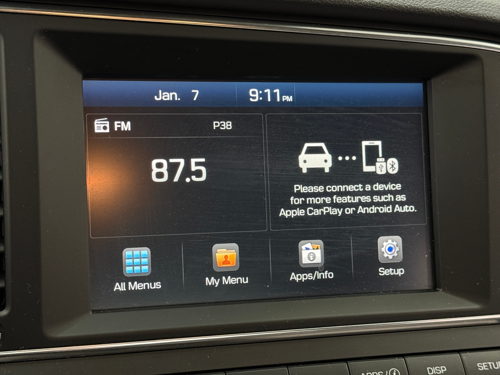 Thumbnail: 2017 Hyundai Elantra - 4