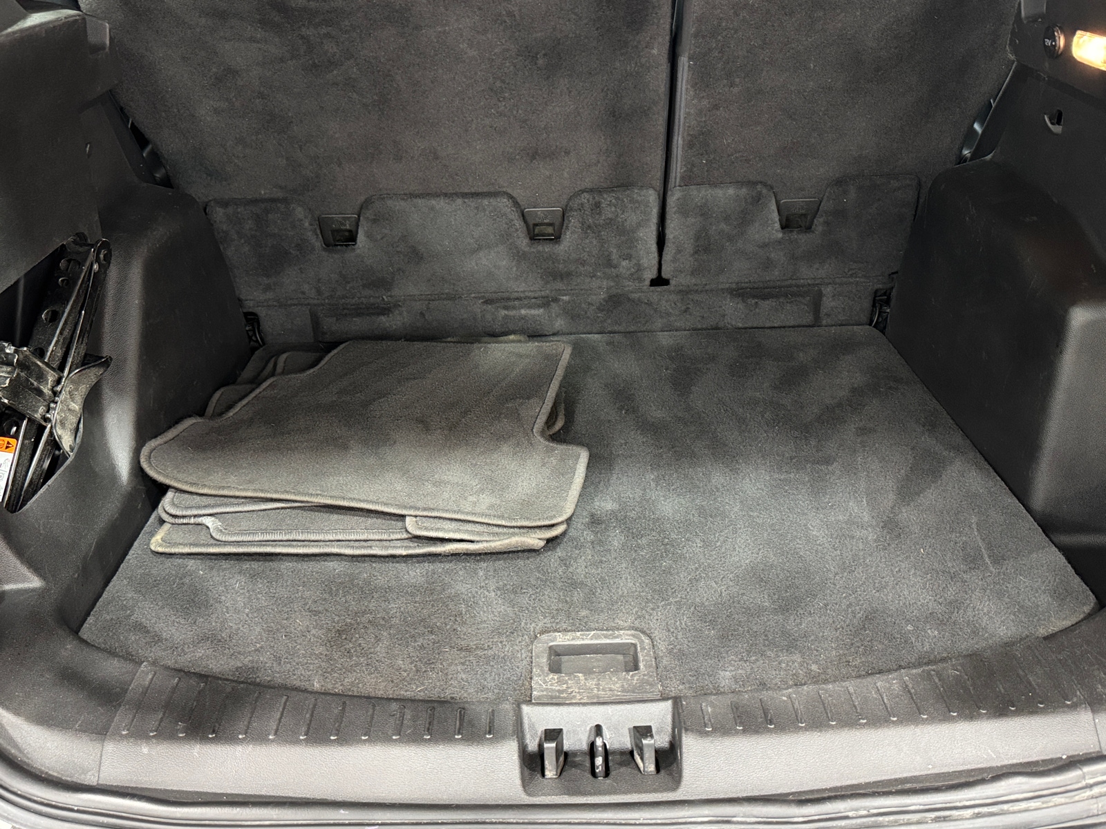 Thumbnail: 2017 Ford Escape - 7