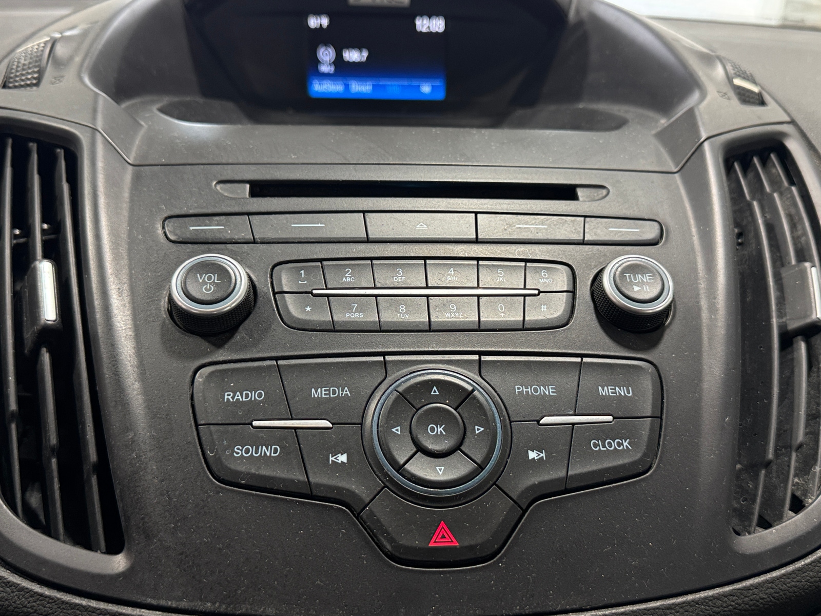 Thumbnail: 2017 Ford Escape - 4