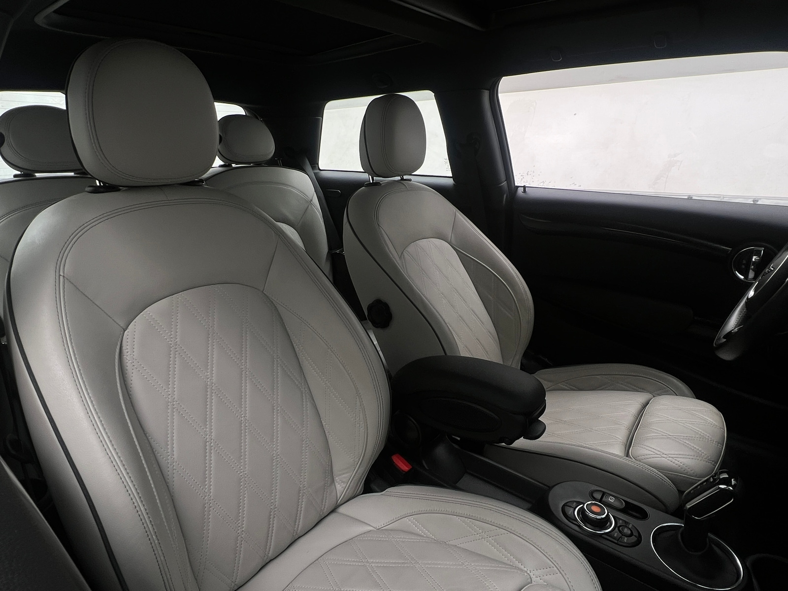 Thumbnail: 2021 MINI Cooper Hardtop - 2