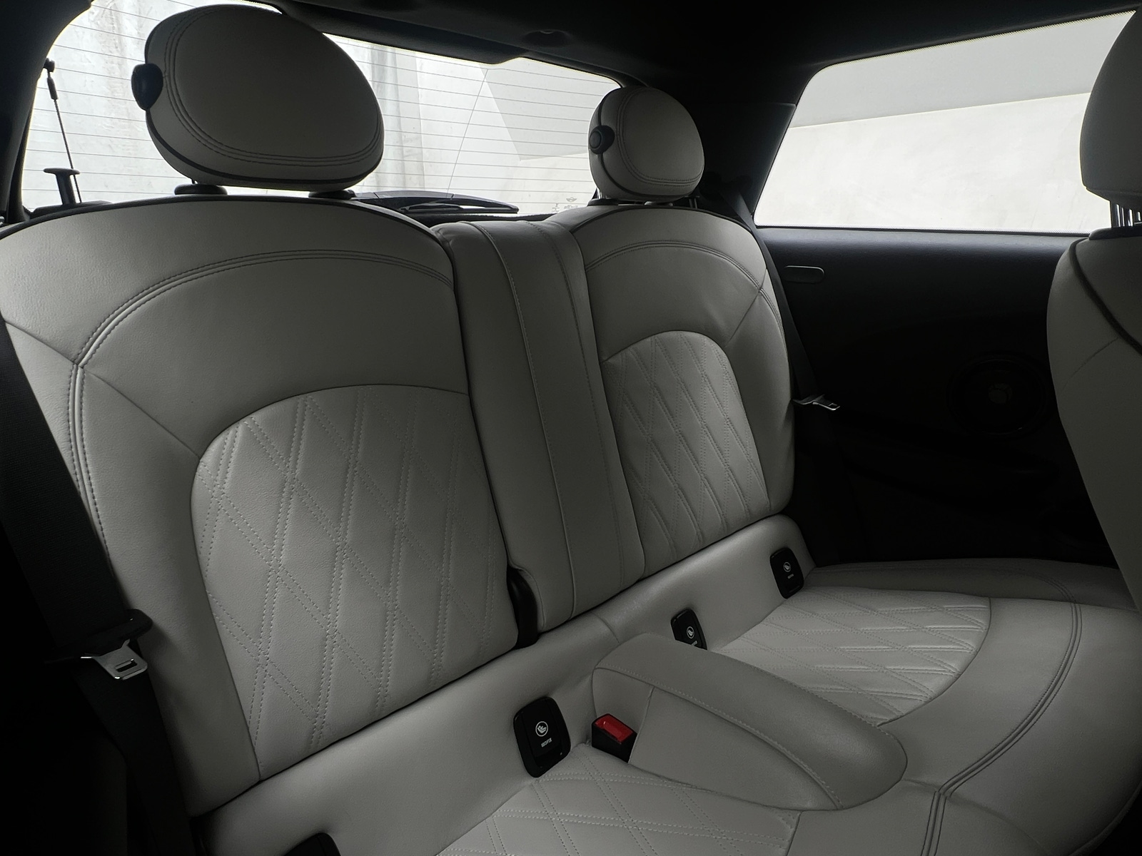 Thumbnail: 2021 MINI Cooper Hardtop - 6