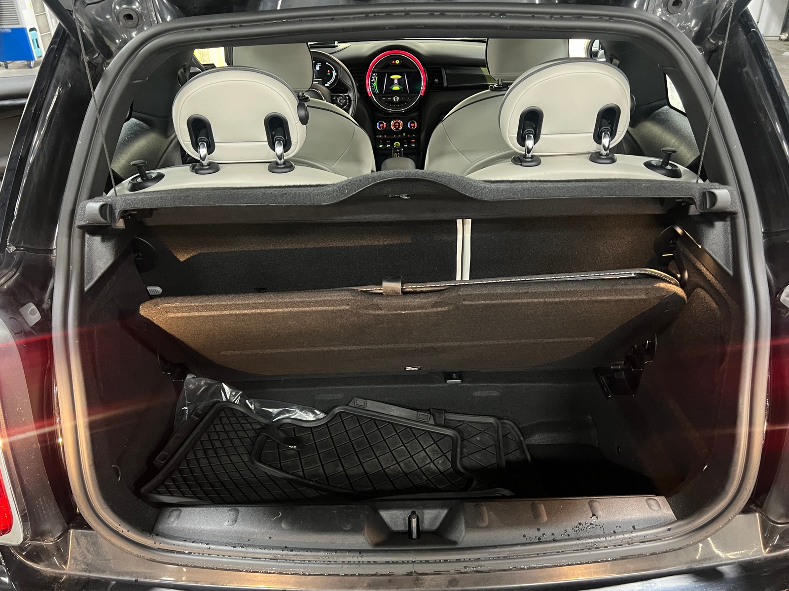 Thumbnail: 2021 MINI Cooper Hardtop - 7