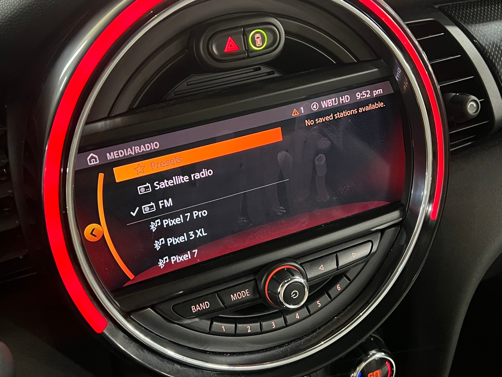 Thumbnail: 2021 MINI Cooper Hardtop - 4