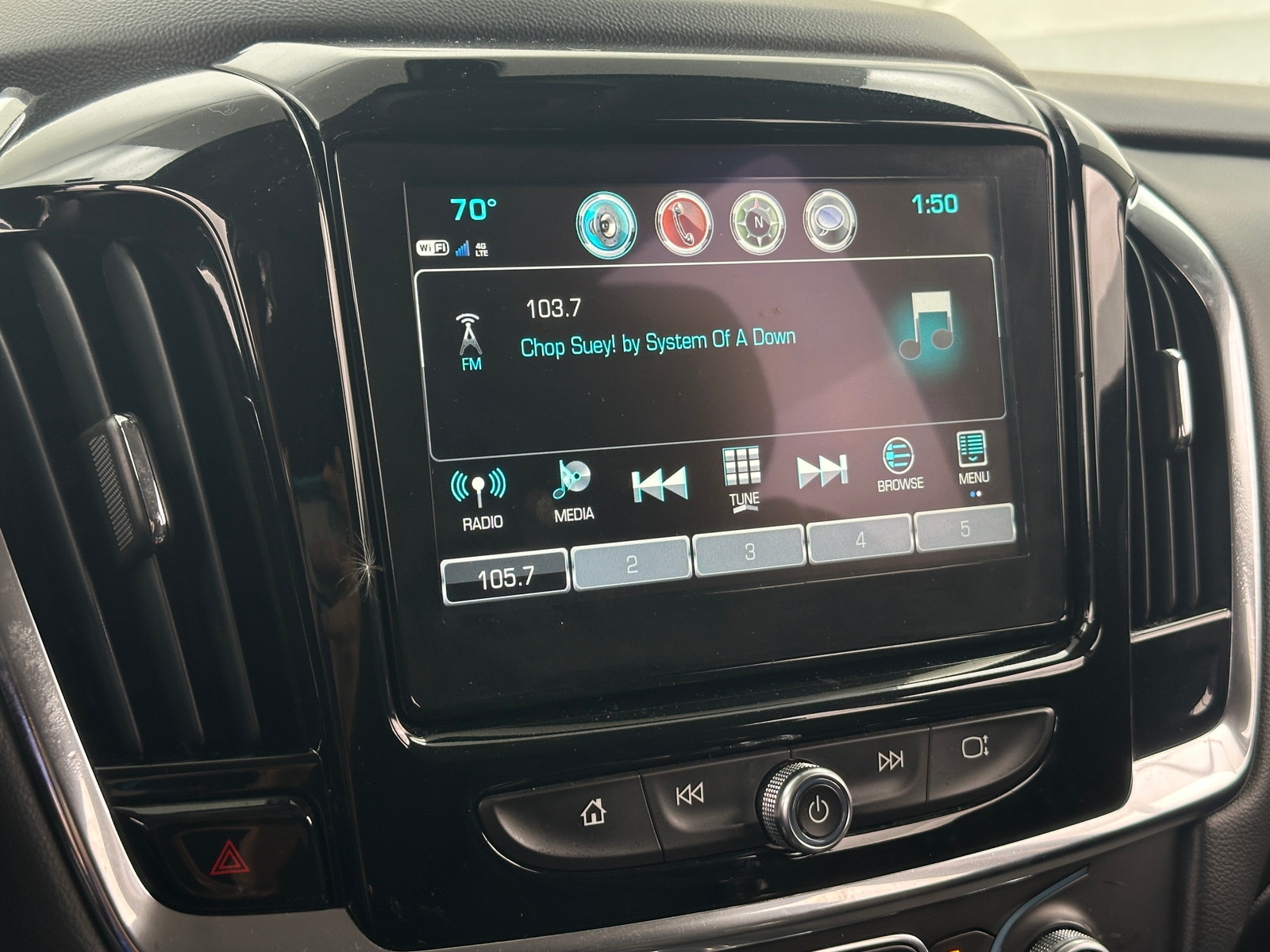 Thumbnail: 2018 Chevrolet Traverse - 4