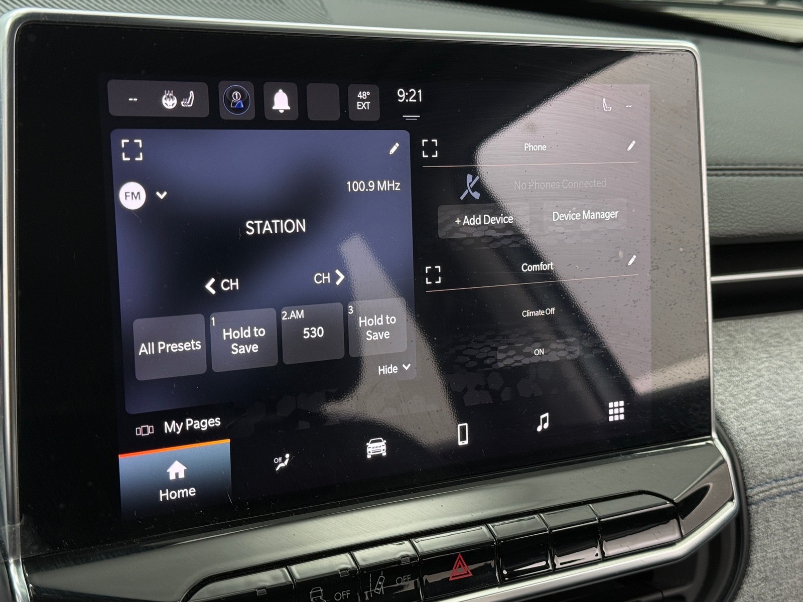 Thumbnail: 2022 Jeep Compass - 4