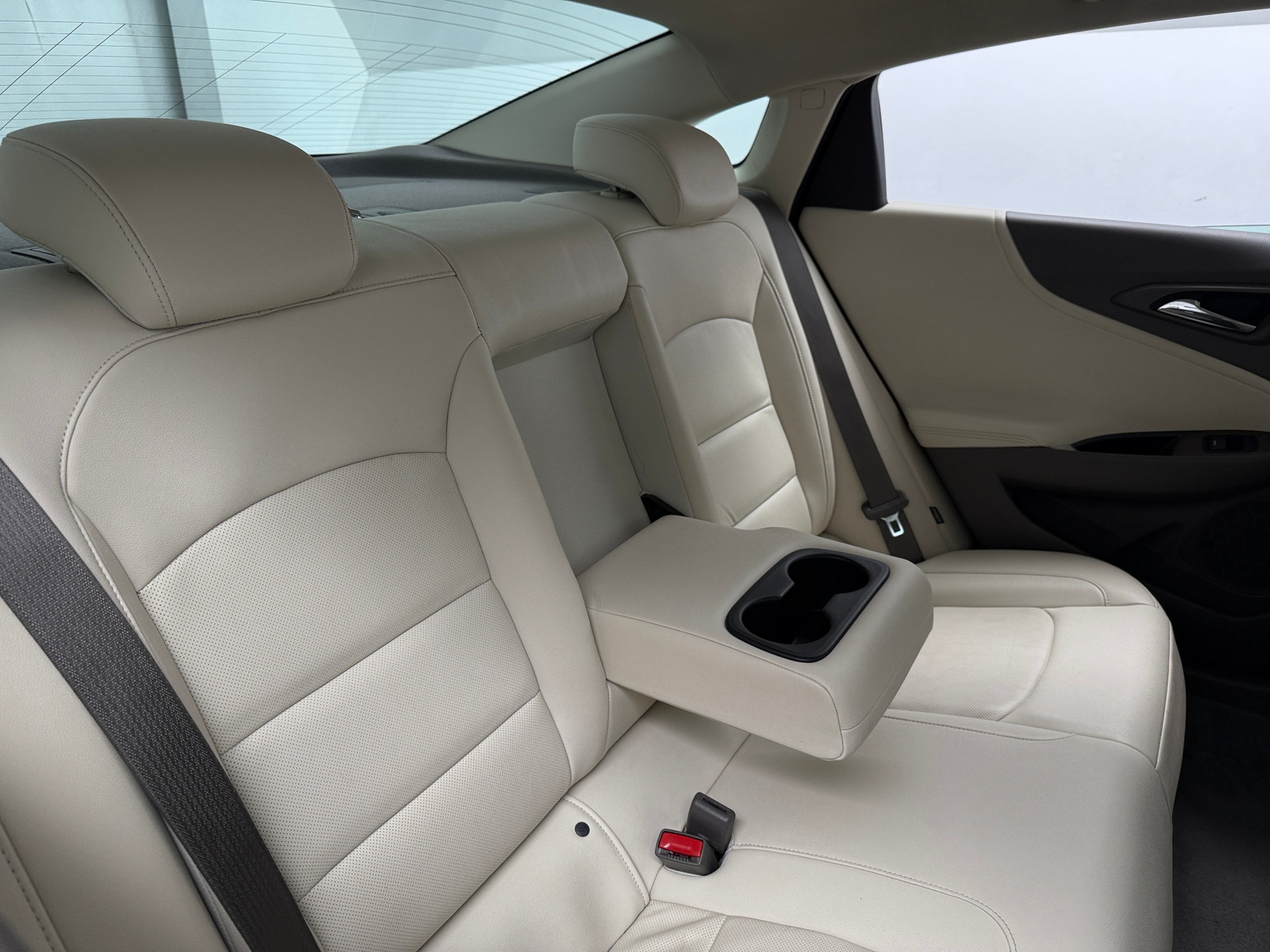 Thumbnail: 2024 Chevrolet Malibu - 5