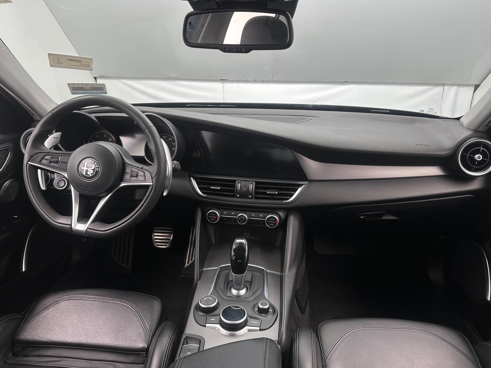 Thumbnail: 2019 Alfa Romeo Giulia - 2