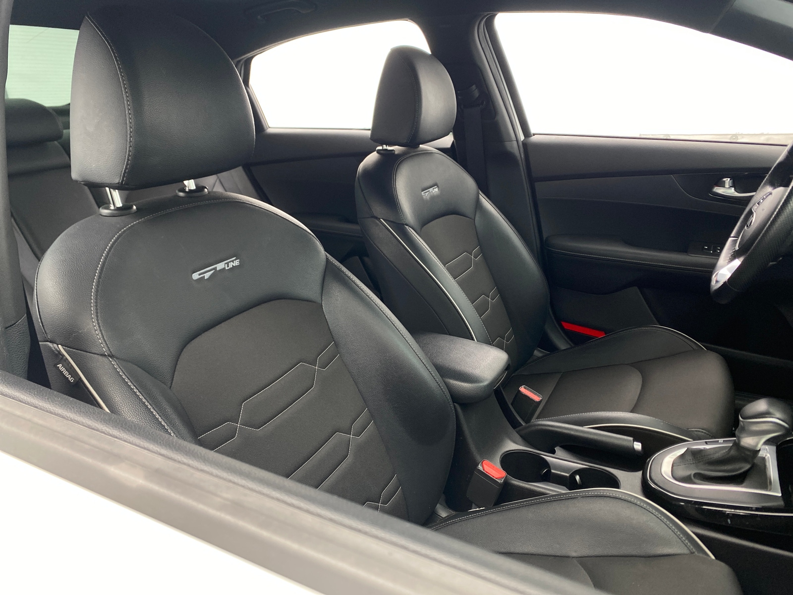 Thumbnail: 2021 Kia Forte - 2