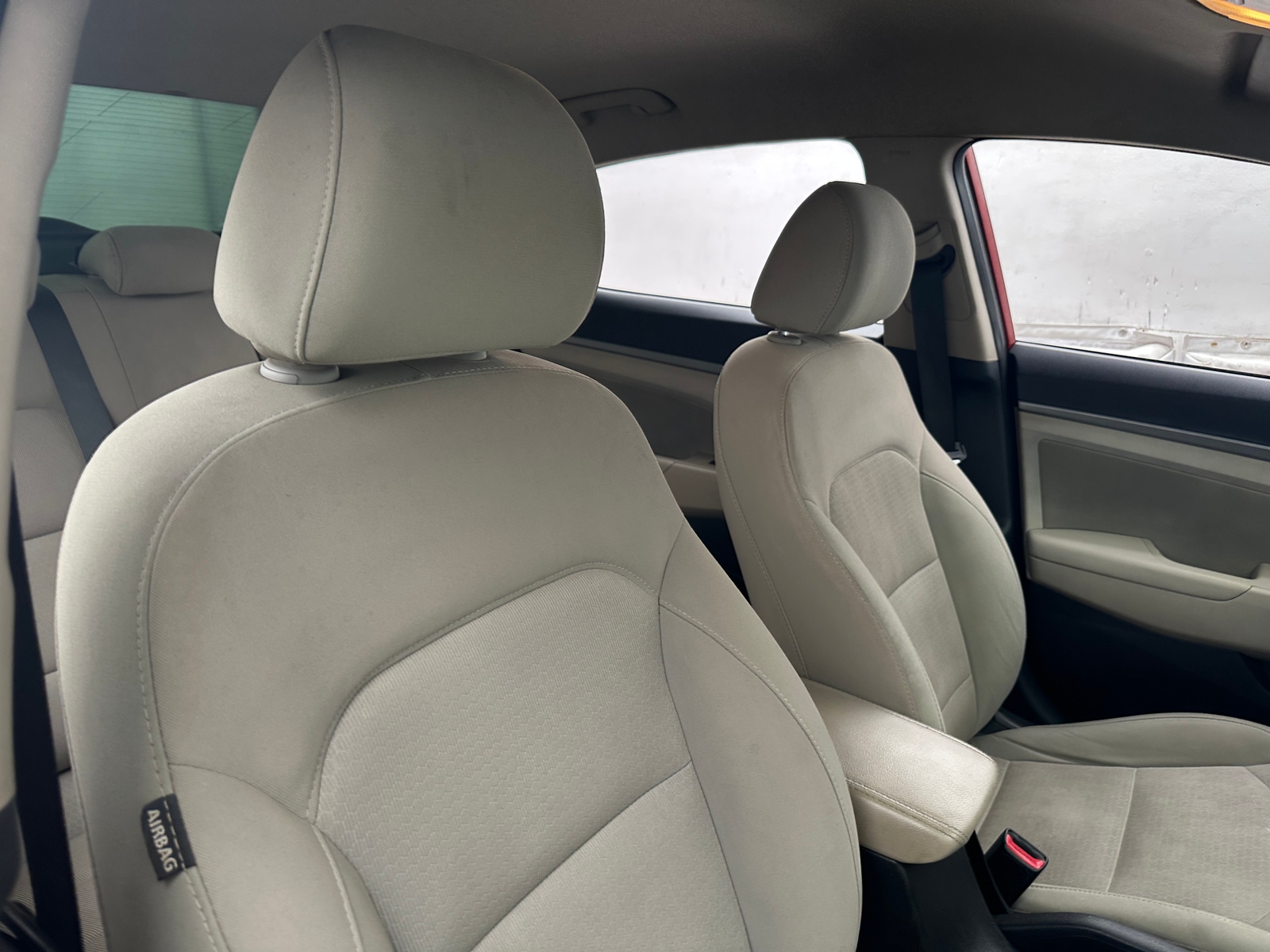 Thumbnail: 2017 Hyundai Elantra - 2