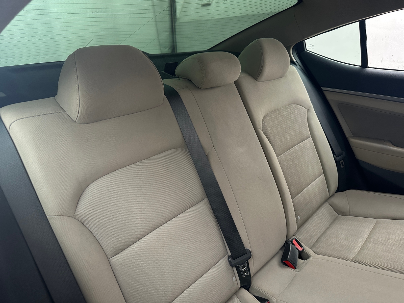 Thumbnail: 2017 Hyundai Elantra - 6