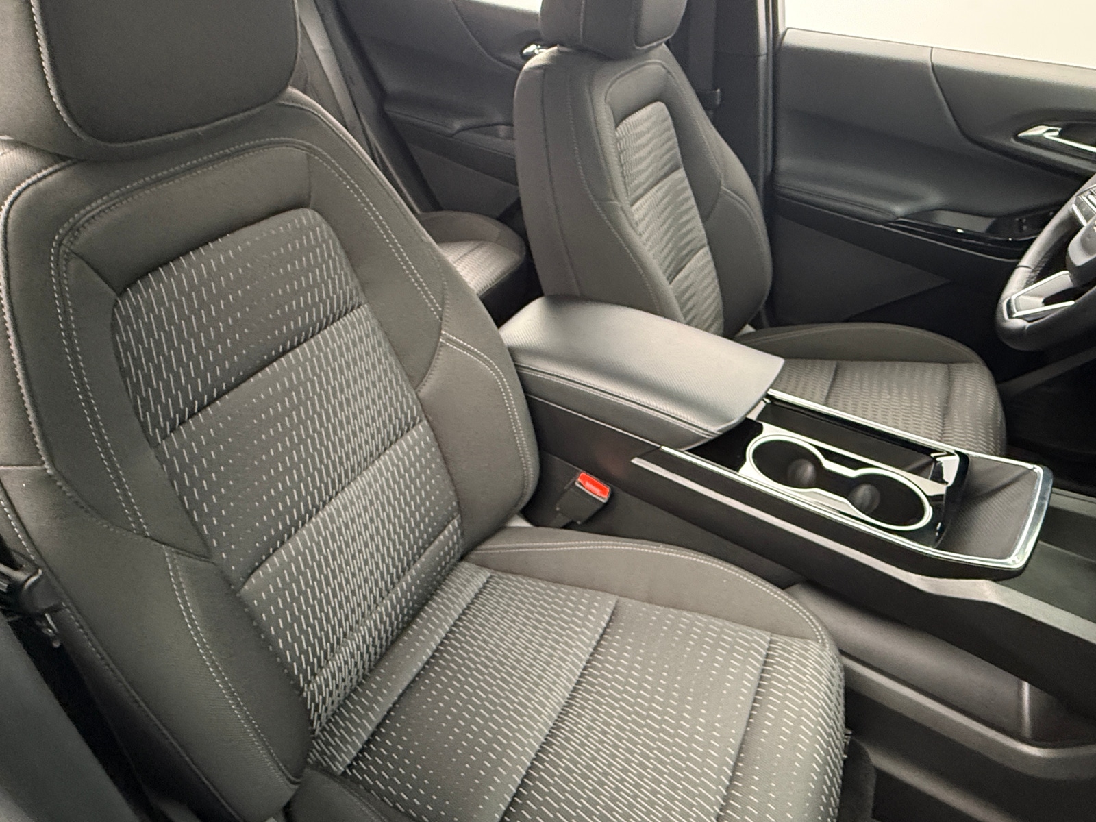 Thumbnail: 2025 Chevrolet Equinox - 2