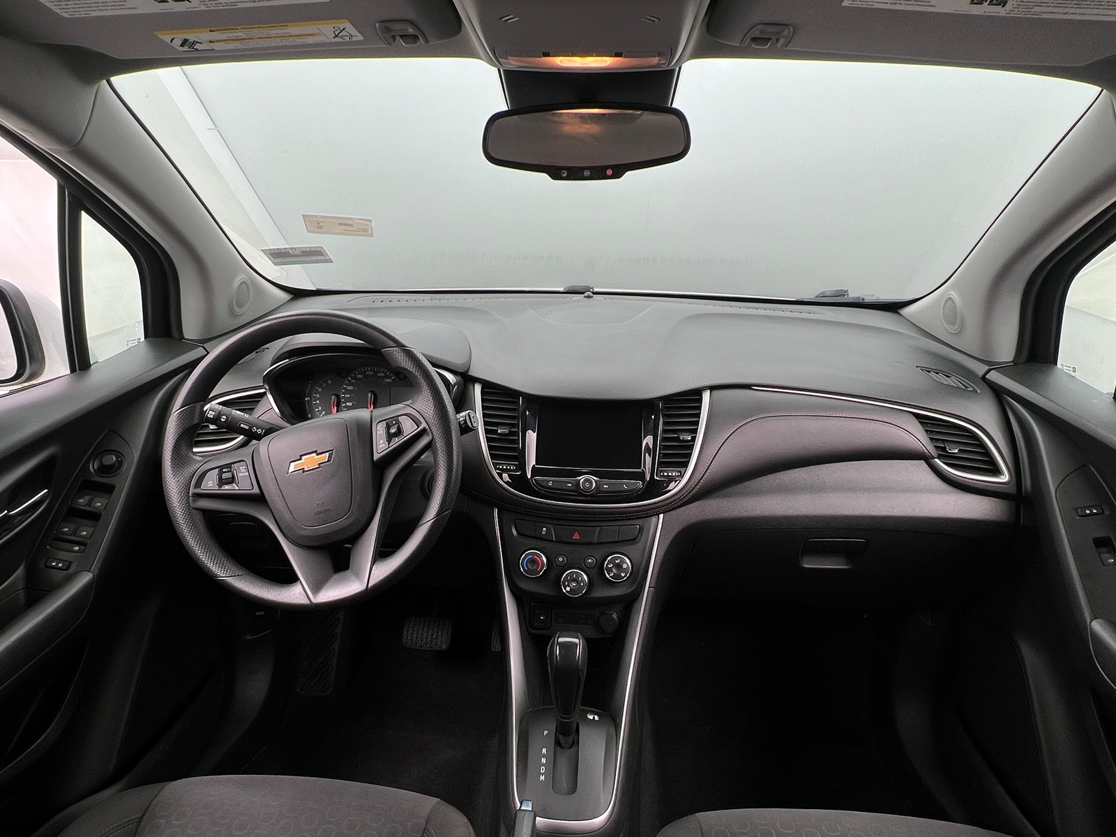 Thumbnail: 2020 Chevrolet Trax - 3