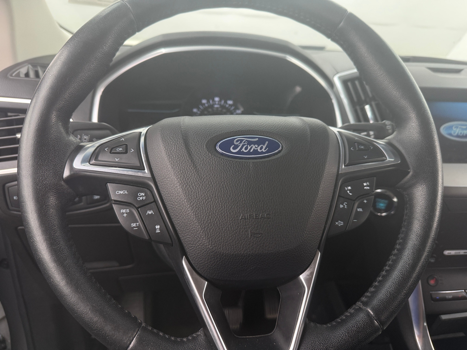 Thumbnail: 2020 Ford Edge - 4