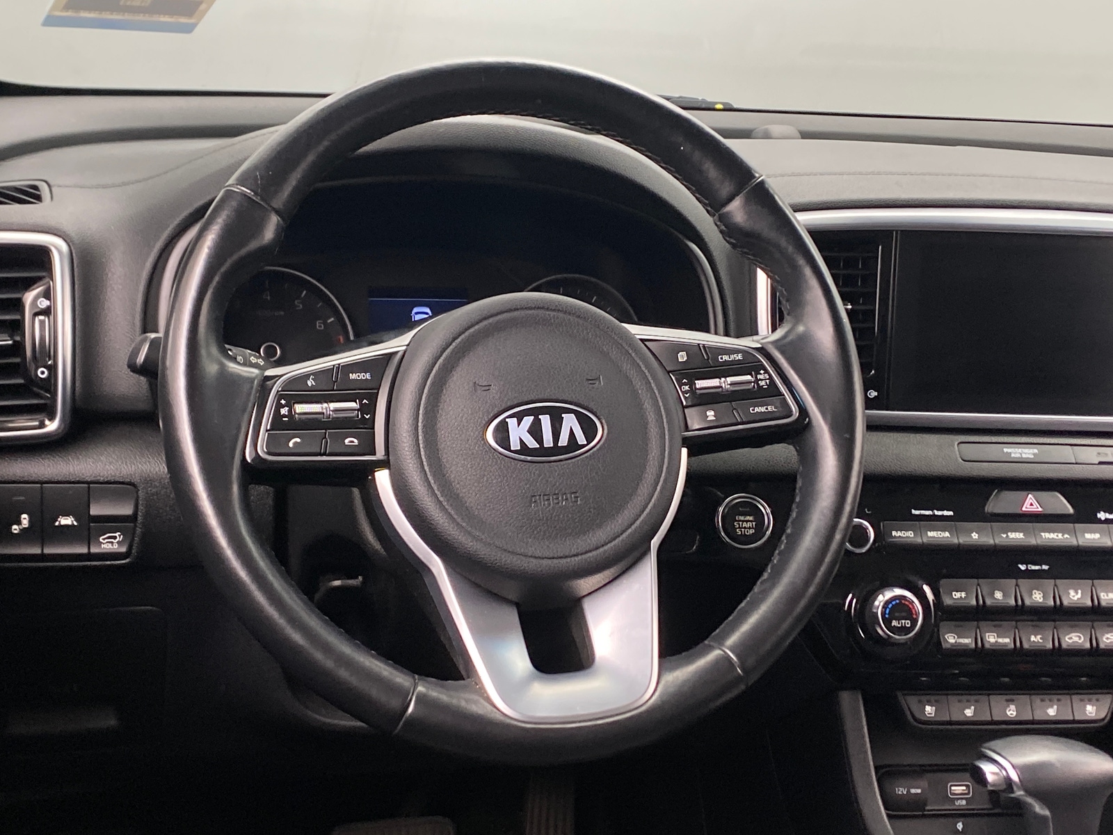 Thumbnail: 2021 Kia Sportage - 4