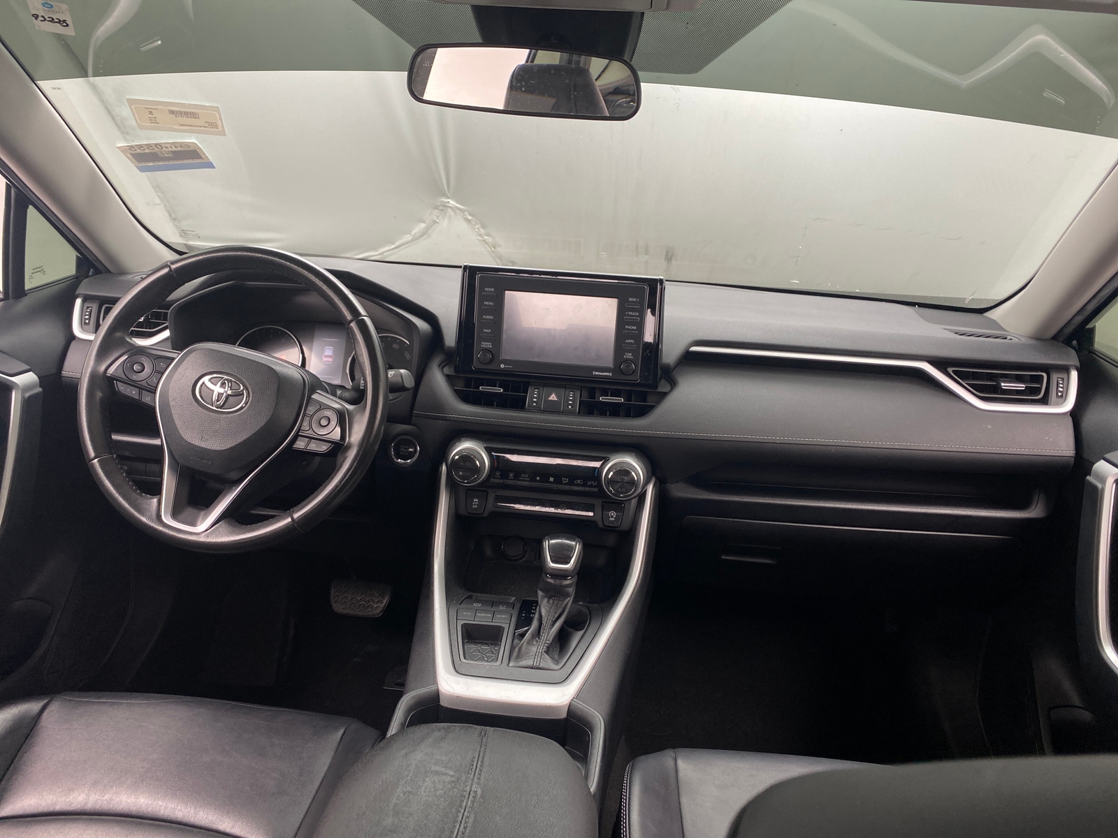 Thumbnail: 2020 Toyota RAV4 - 2