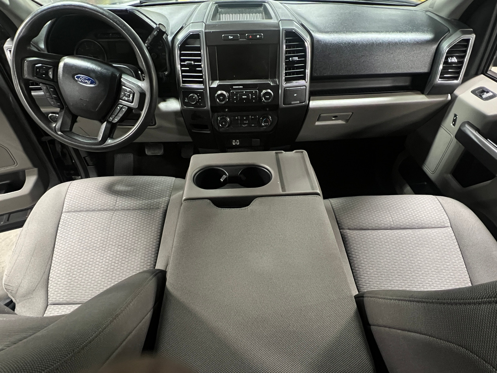 Thumbnail: 2020 Ford Econoline - 3