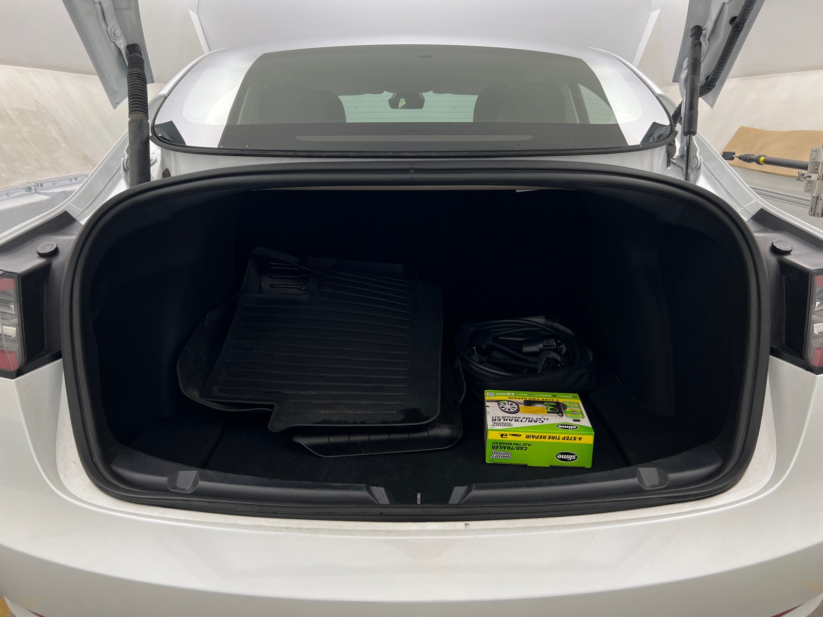 Thumbnail: 2023 Tesla Model 3 - 5