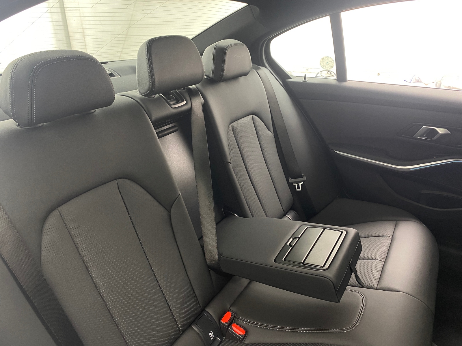 Thumbnail: 2025 BMW 3 Series - 5