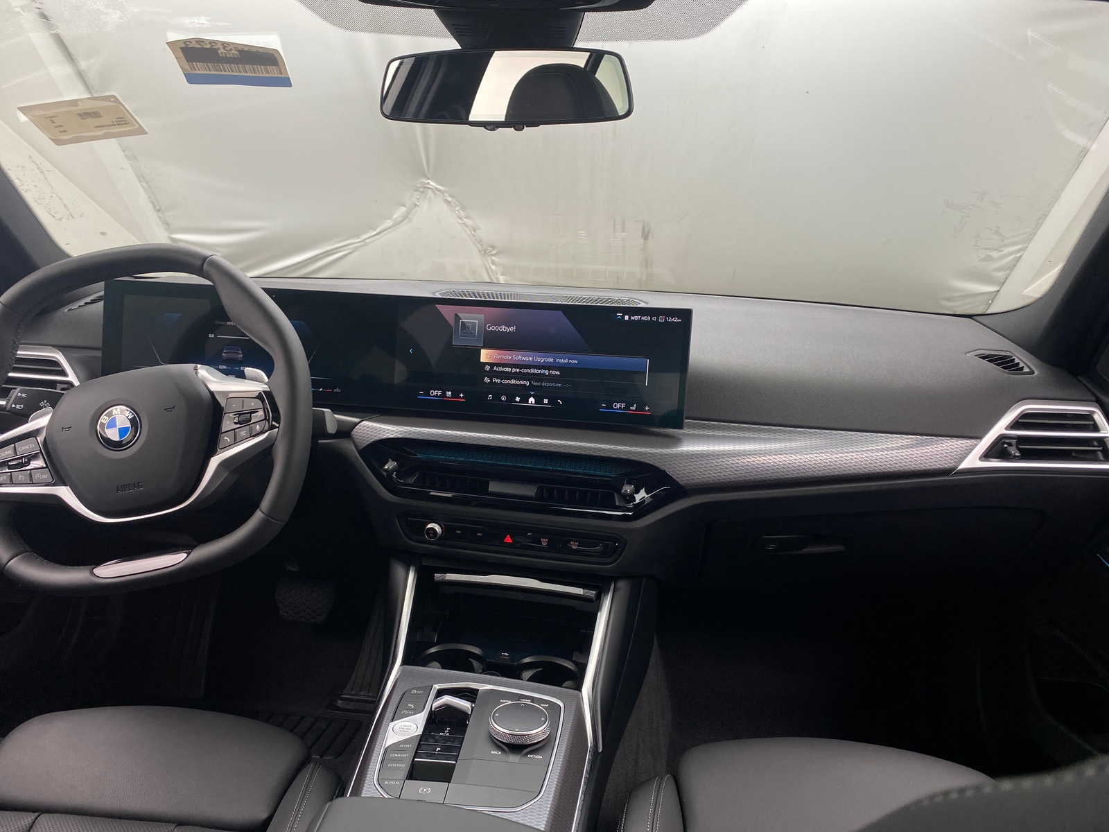 Thumbnail: 2025 BMW 3 Series - 2