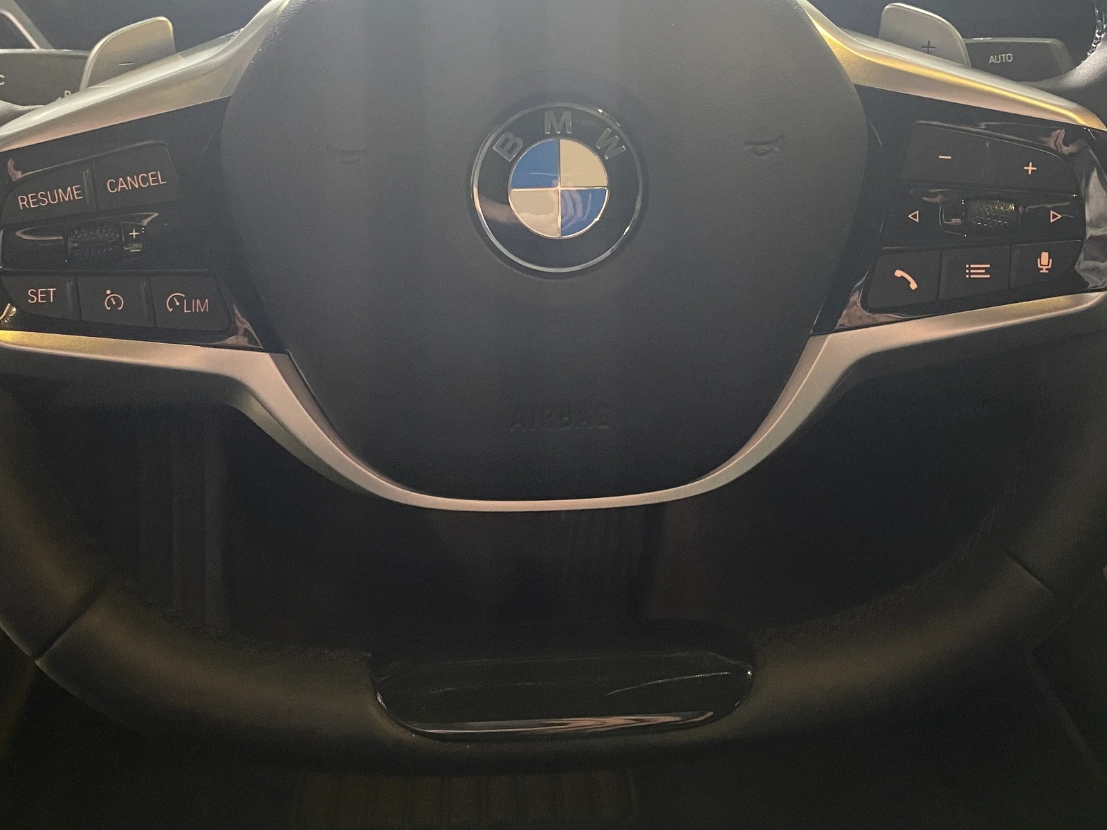 Thumbnail: 2025 BMW 3 Series - 4