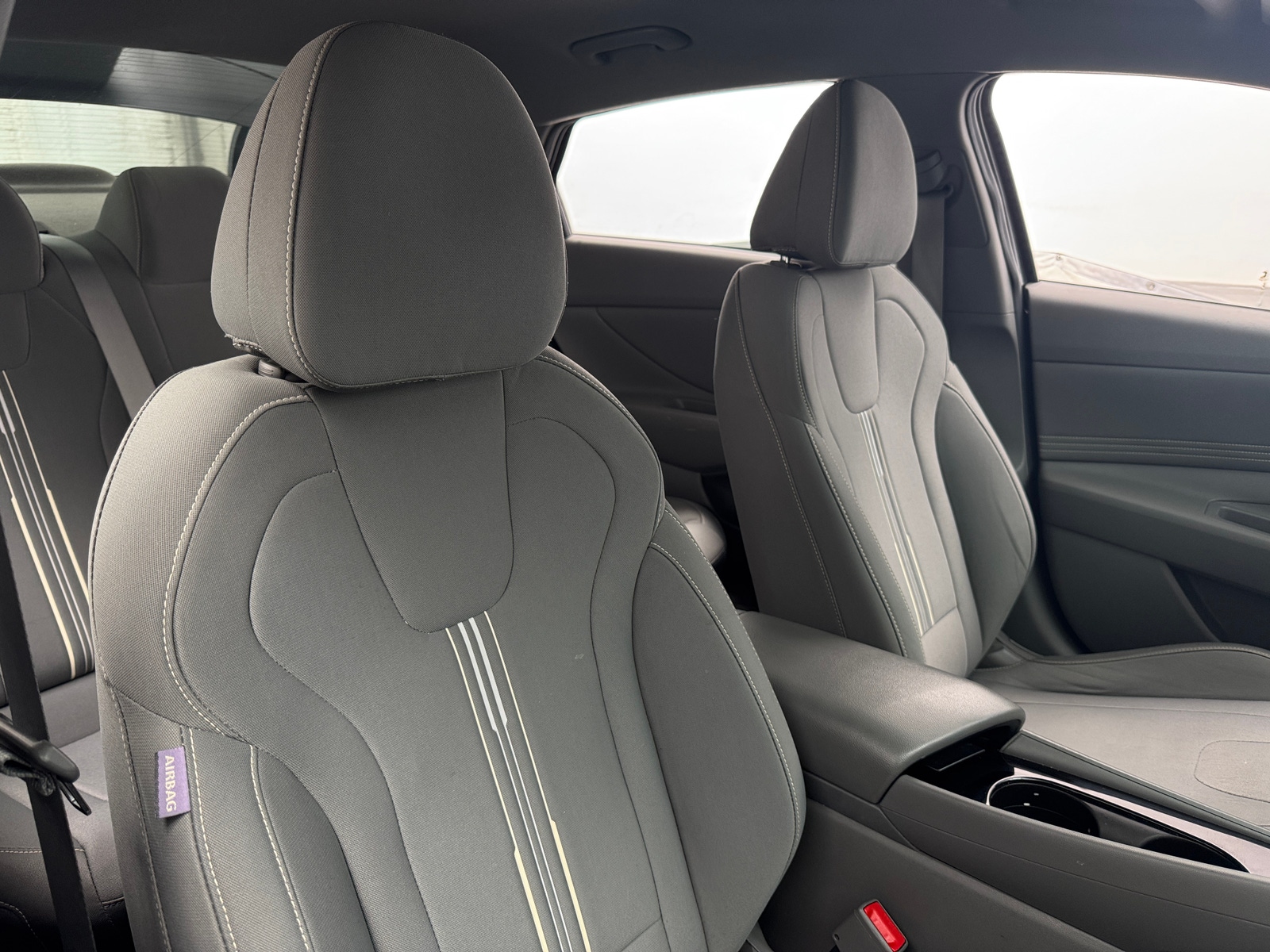 Thumbnail: 2021 Hyundai Elantra - 2