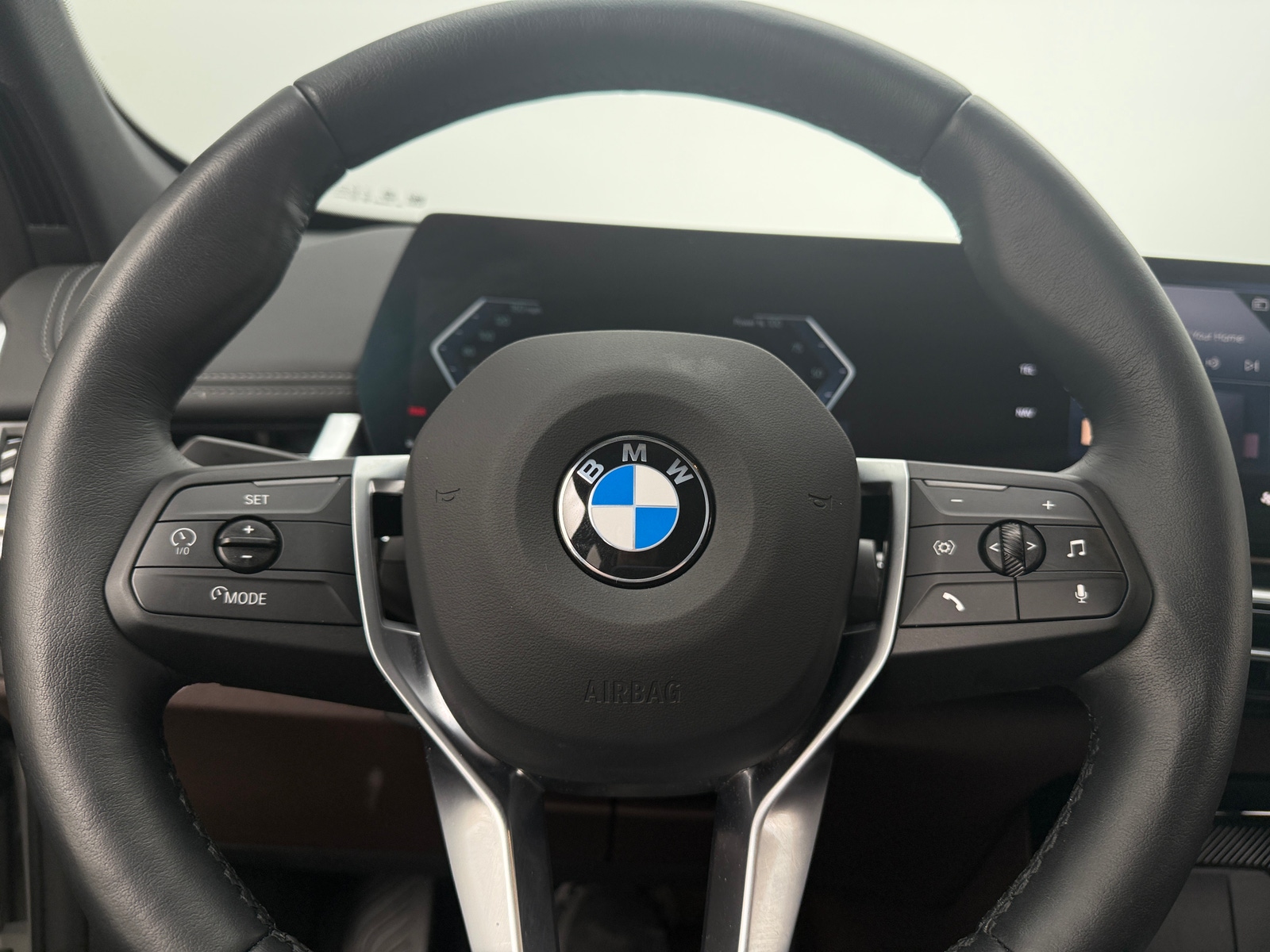Thumbnail: 2025 BMW X1 - 4