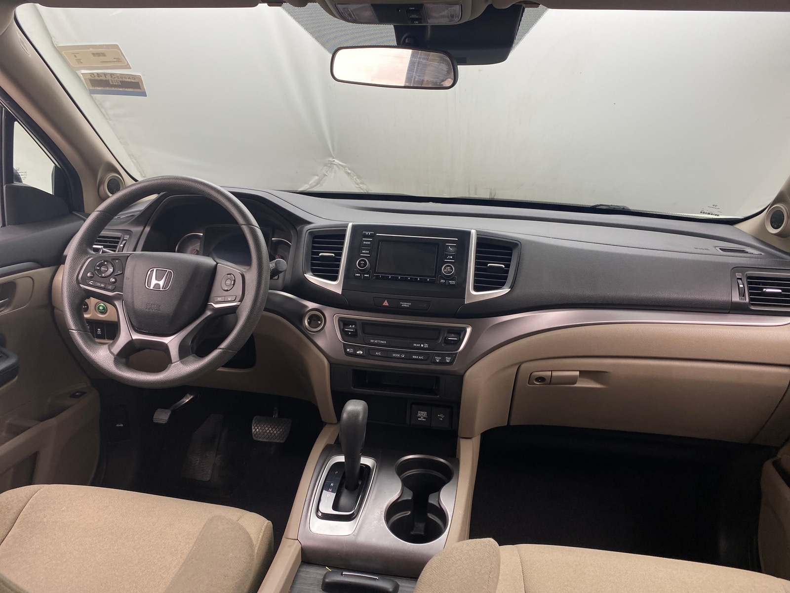 Thumbnail: 2019 Honda Pilot - 3