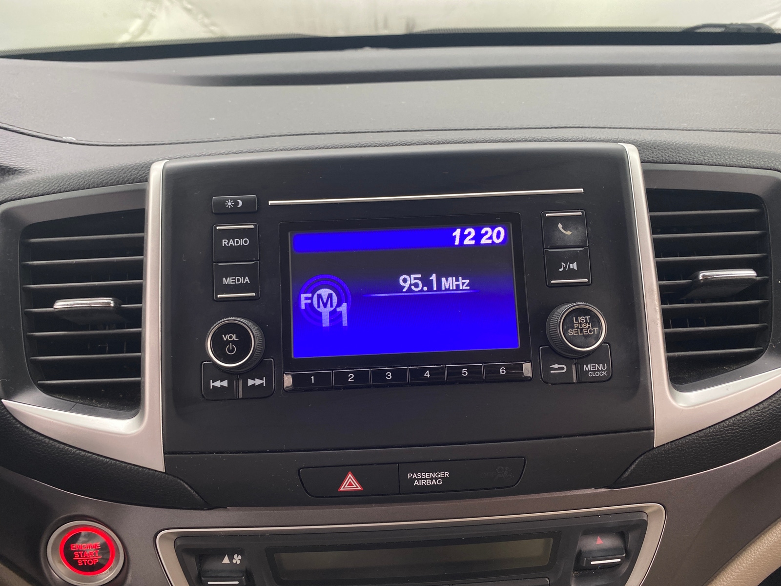 Thumbnail: 2019 Honda Pilot - 4