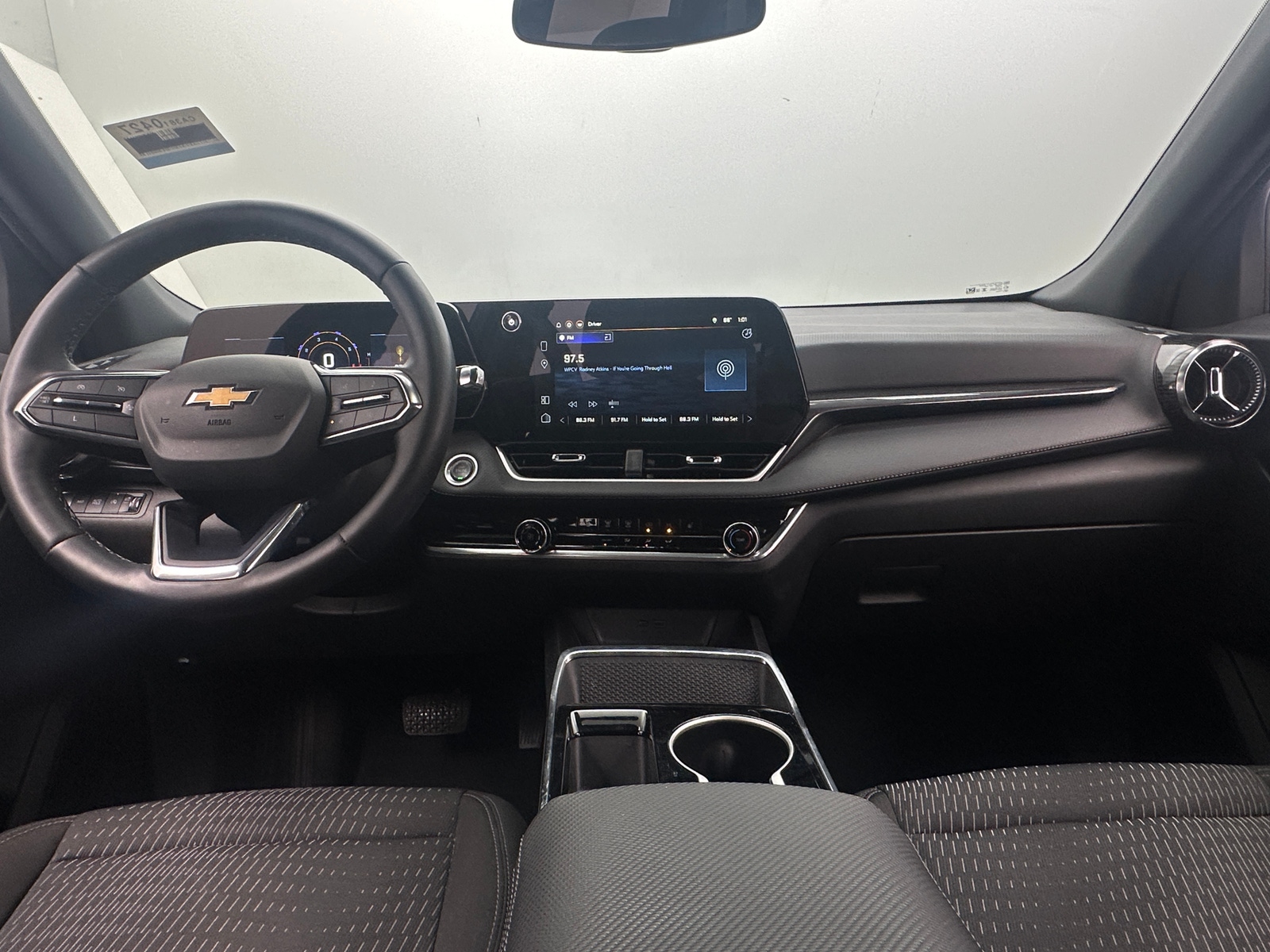 Thumbnail: 2025 Chevrolet Equinox - 3