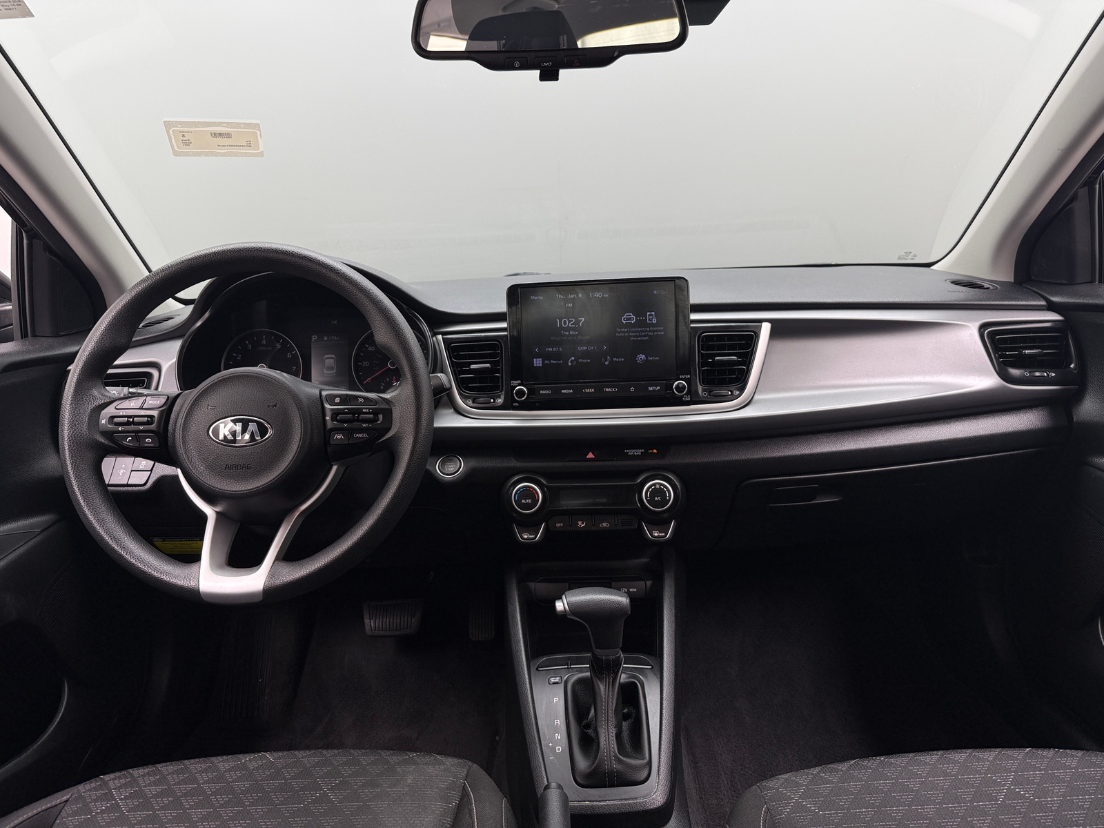 Thumbnail: 2021 Kia Rio - 3