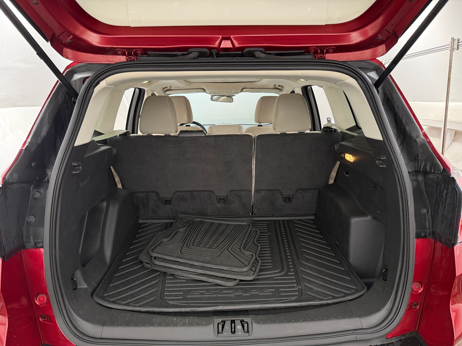 Thumbnail: 2017 Ford Escape - 7