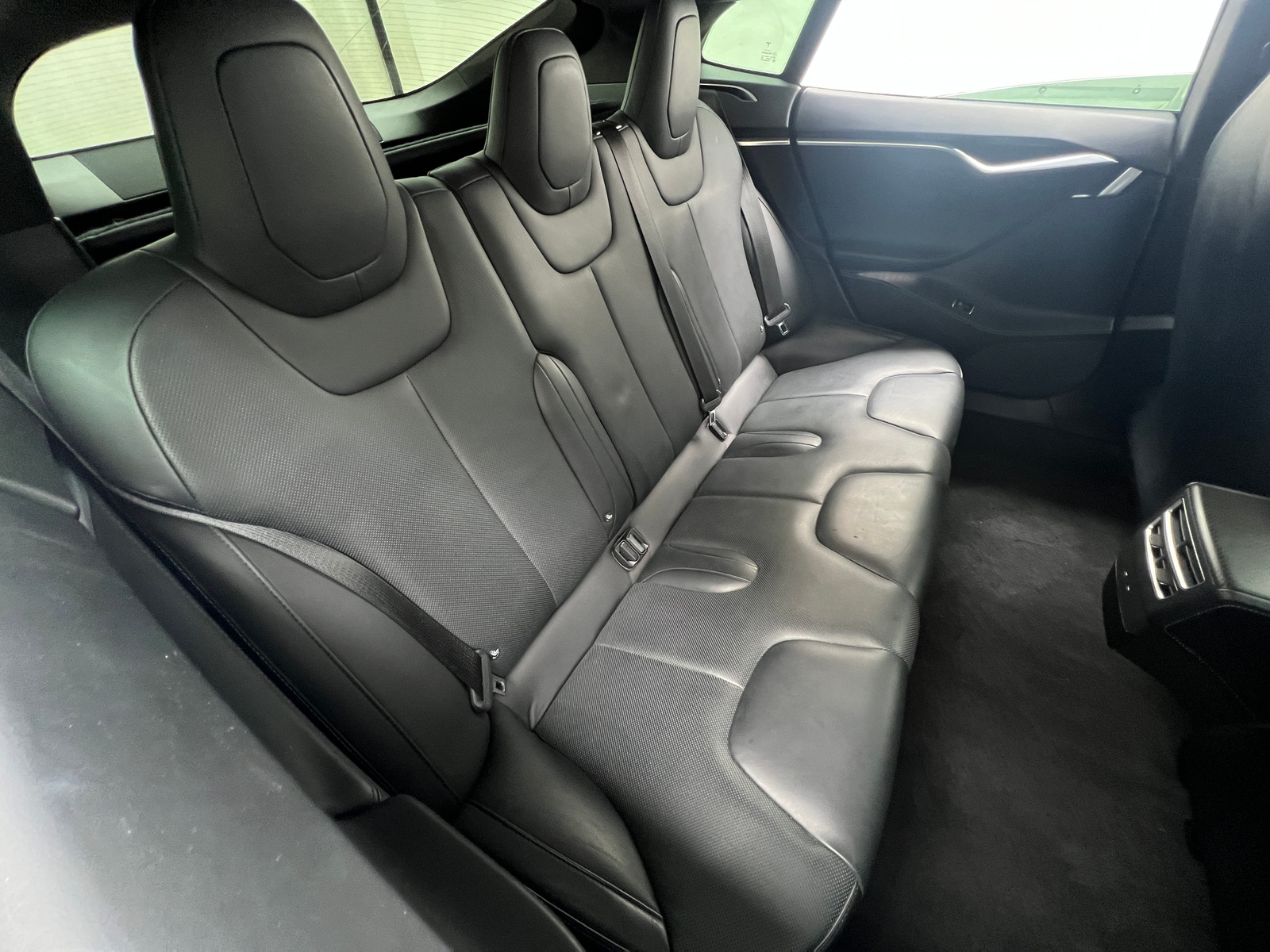 Thumbnail: 2017 Tesla Model S - 5