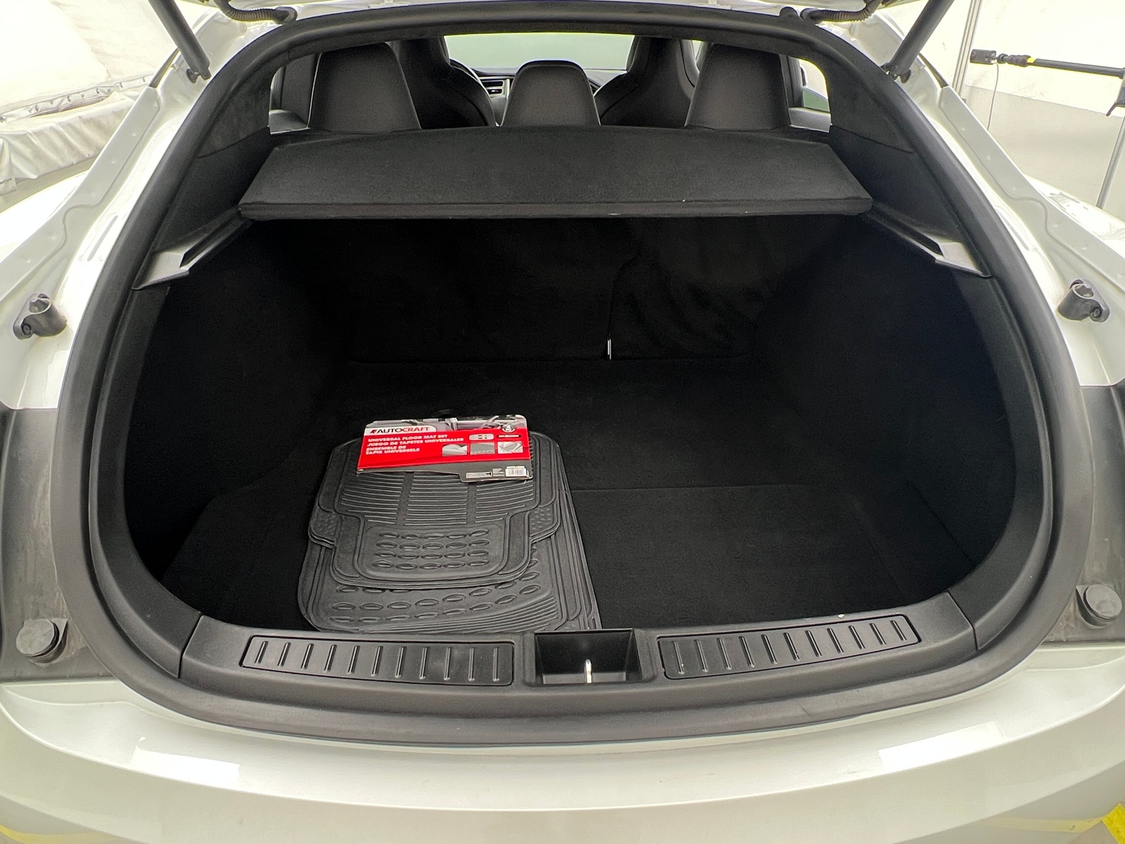 Thumbnail: 2017 Tesla Model S - 6