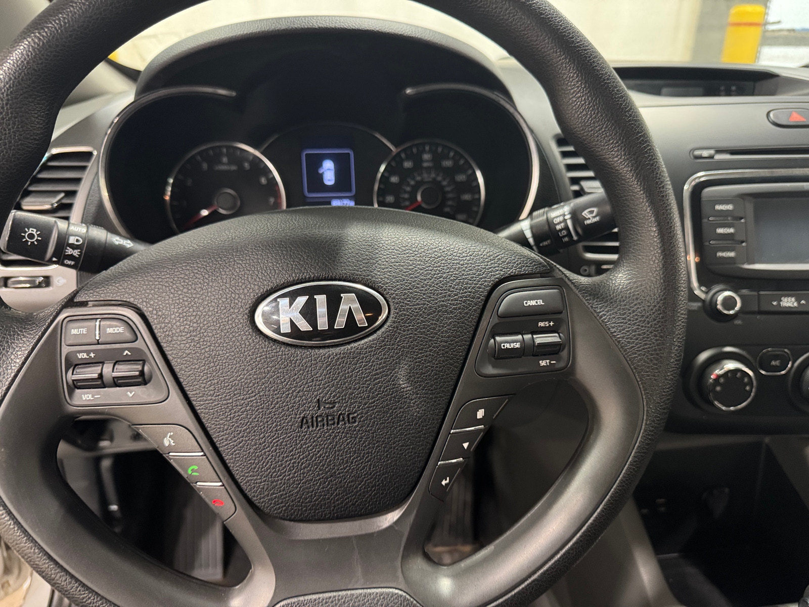 Thumbnail: 2018 Kia Forte - 5