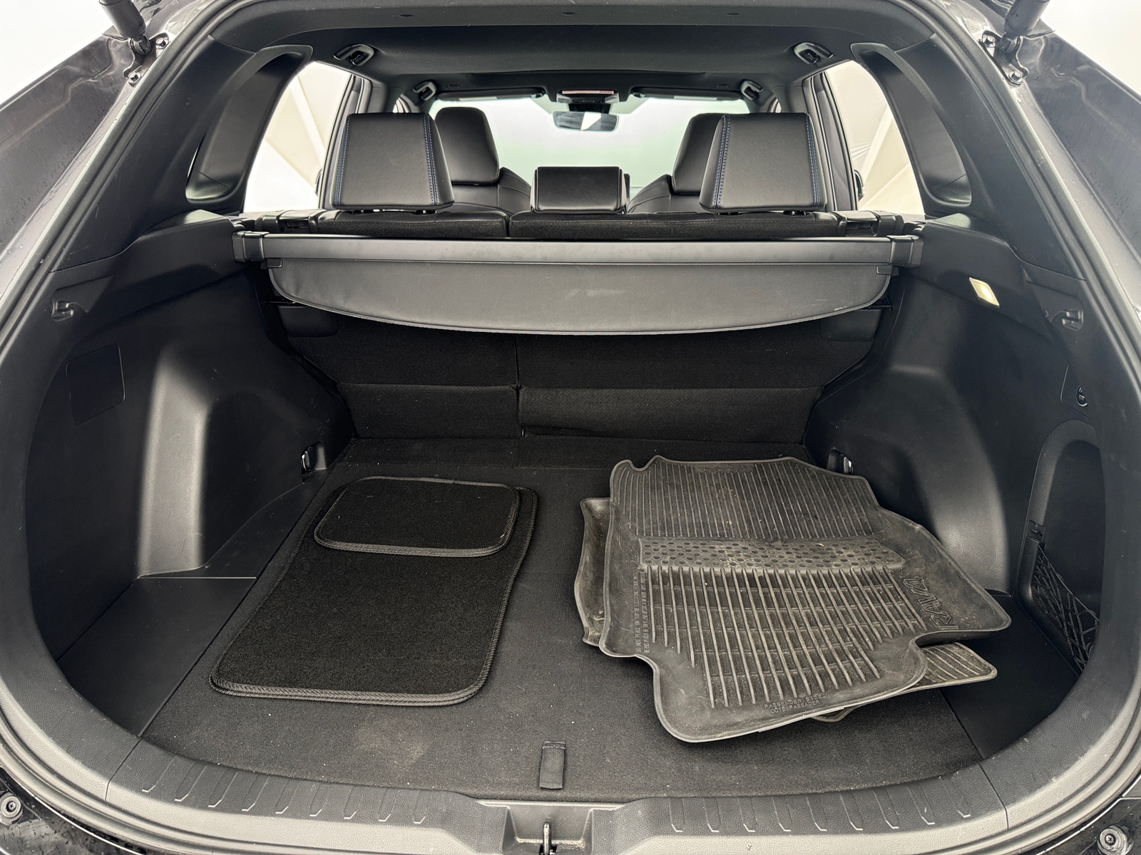 Thumbnail: 2024 Toyota RAV4 - 6