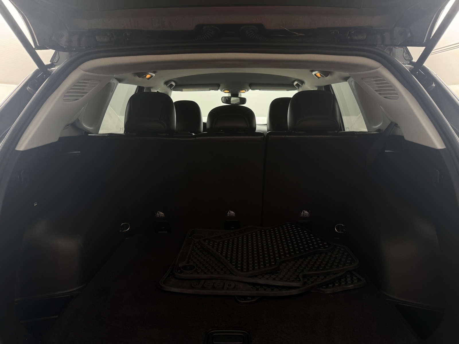 Thumbnail: 2020 Jeep Compass - 6