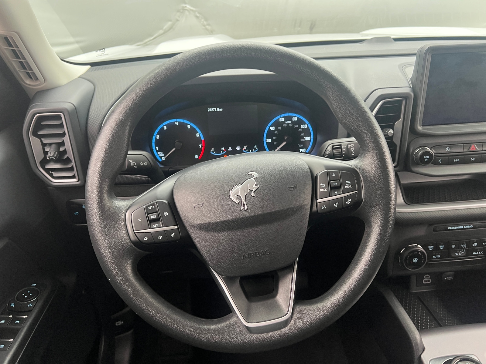 Thumbnail: 2023 Ford Bronco Sport - 5