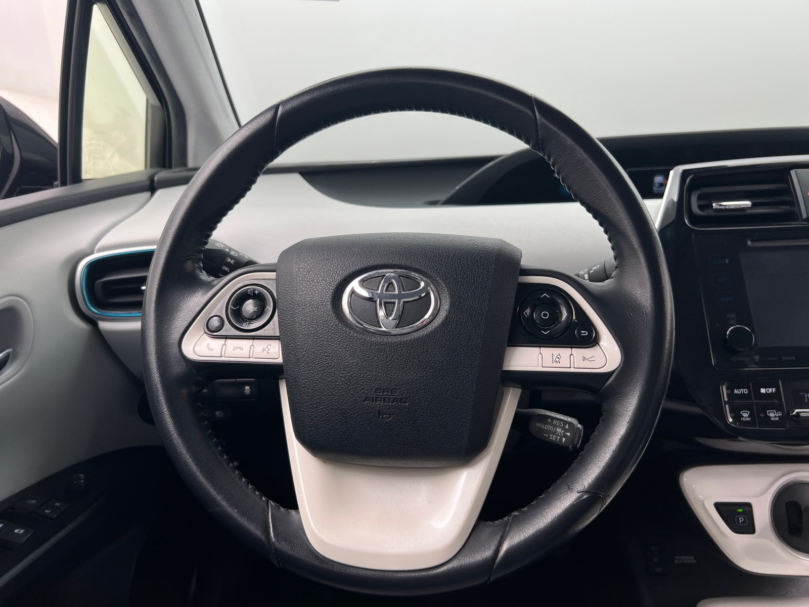 Thumbnail: 2018 Toyota Prius Prime - 5