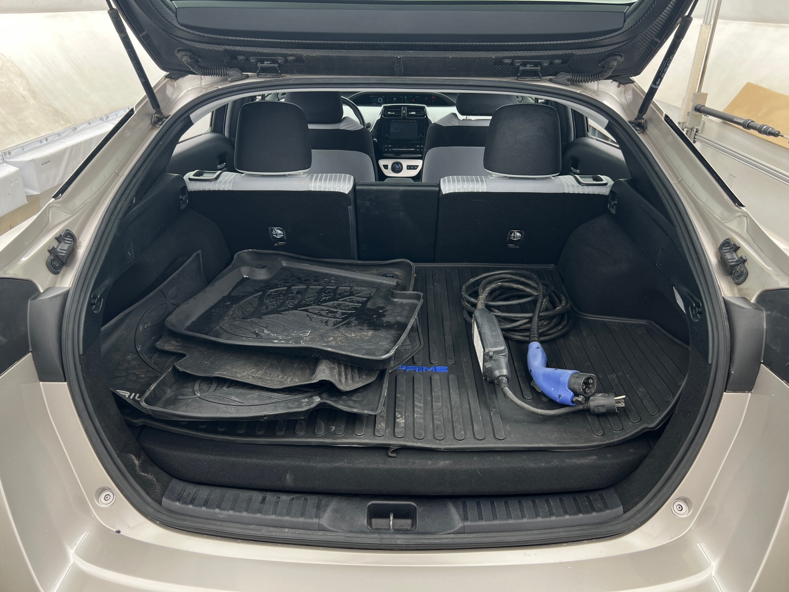 Thumbnail: 2018 Toyota Prius Prime - 7