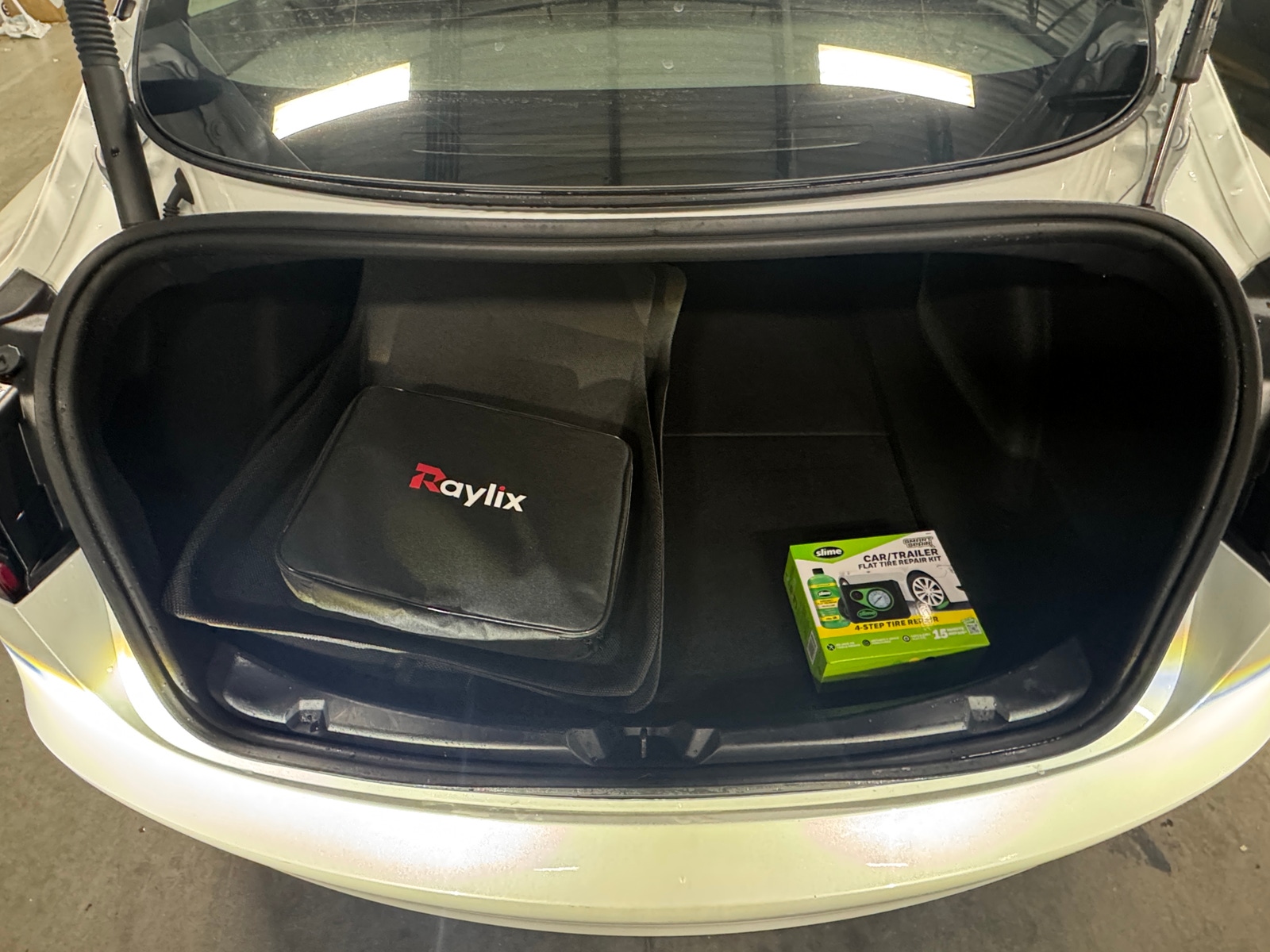 Thumbnail: 2023 Tesla Model 3 - 7