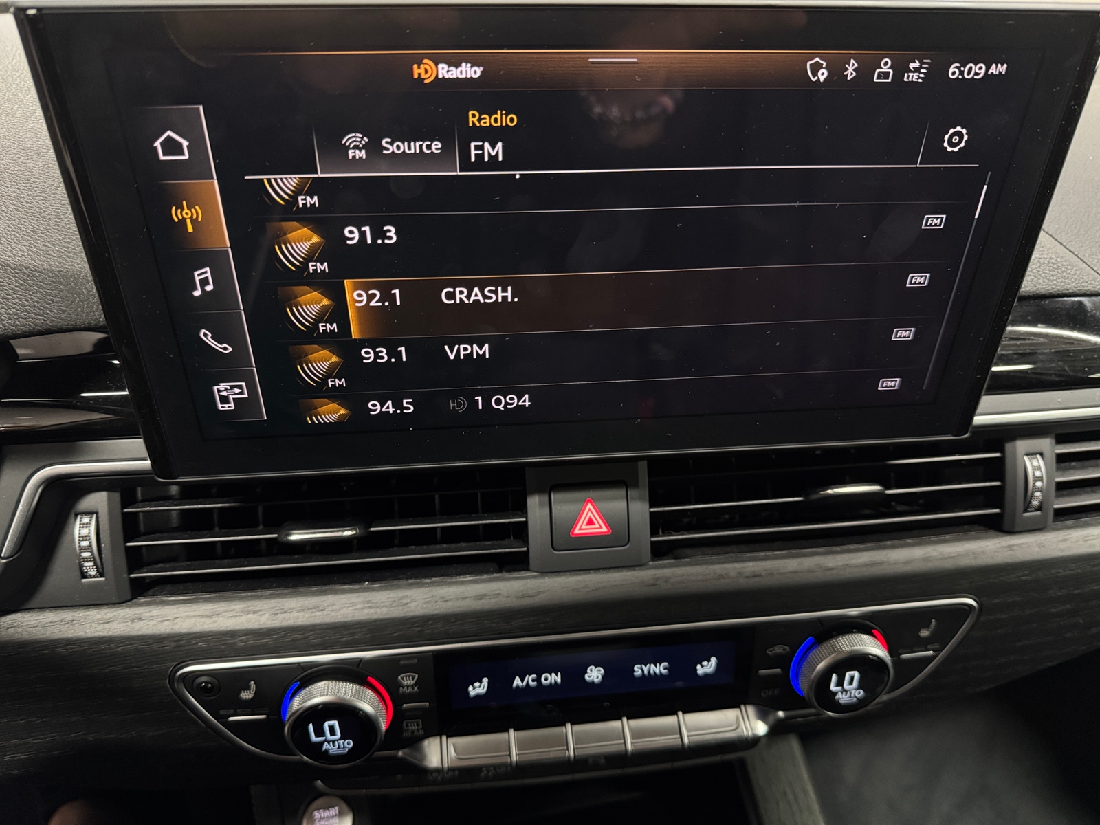 Thumbnail: 2021 Audi A4 - 3