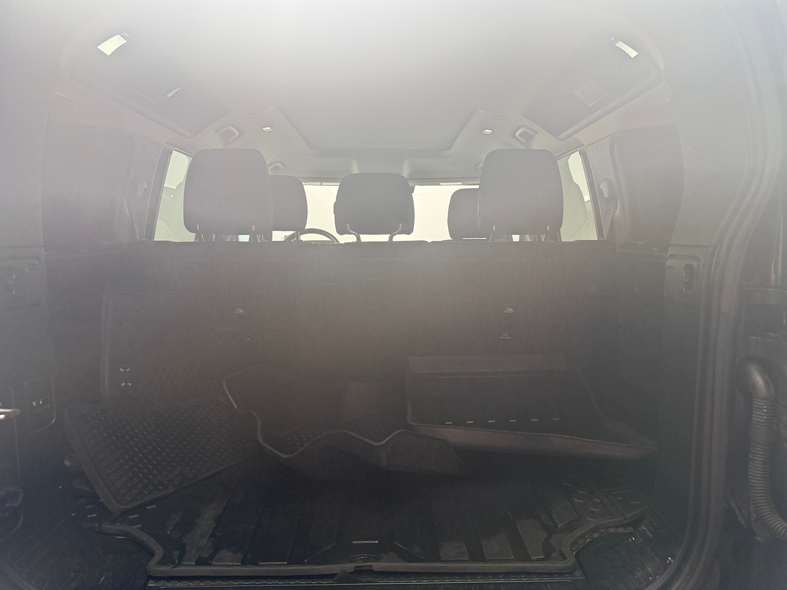 Thumbnail: 2020 Land Rover Defender - 7