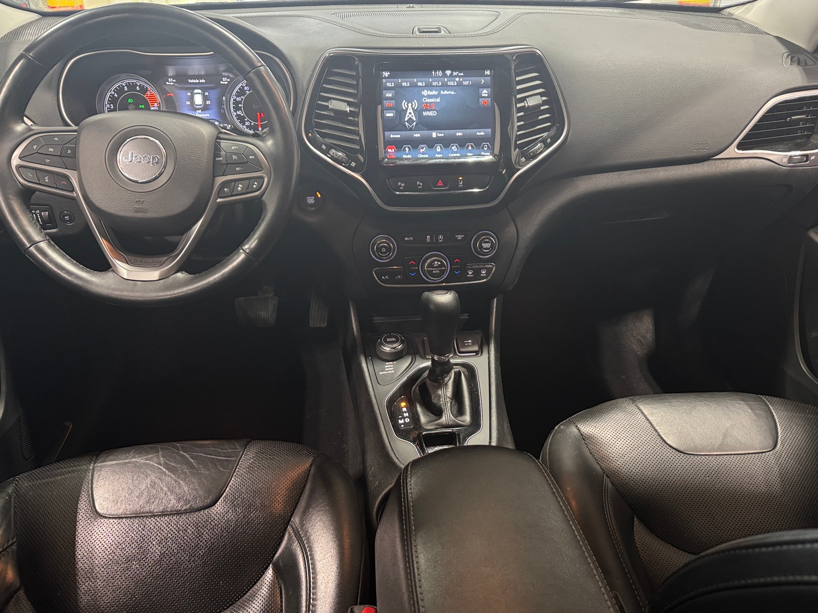 Thumbnail: 2019 Jeep Cherokee - 2