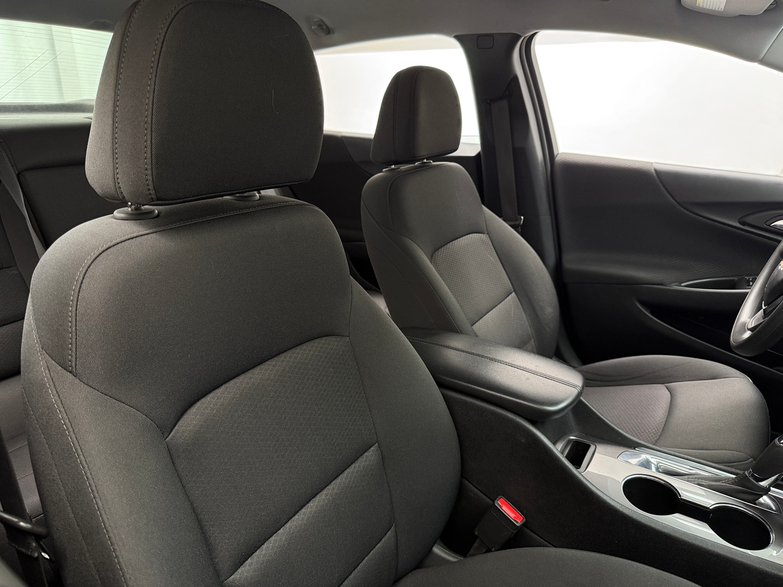 Thumbnail: 2020 Chevrolet Malibu - 2