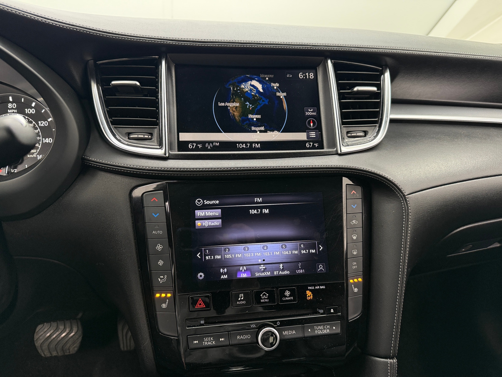 Thumbnail: 2020 INFINITI QX50 - 3