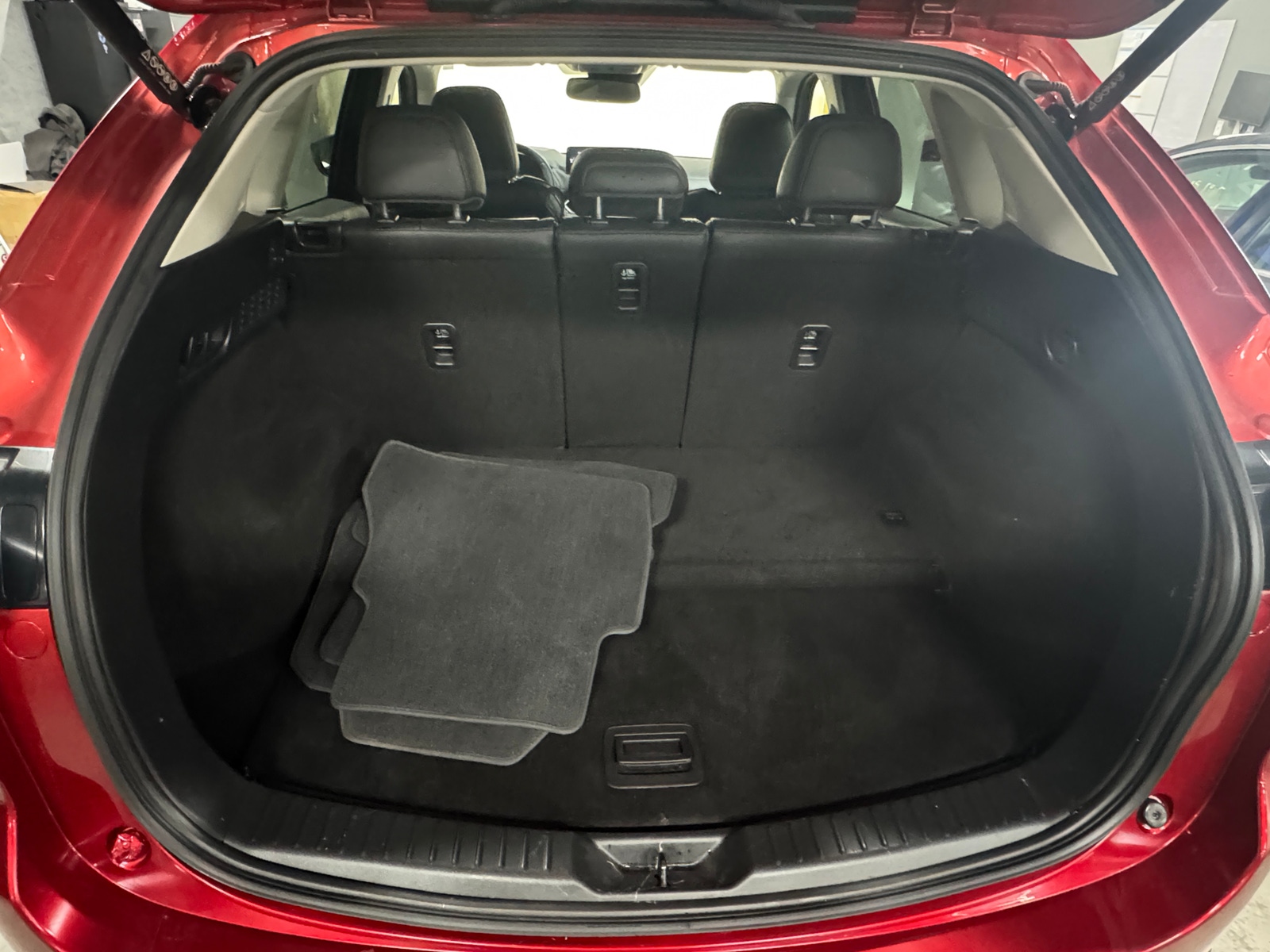 Thumbnail: 2023 Mazda CX-5 - 6